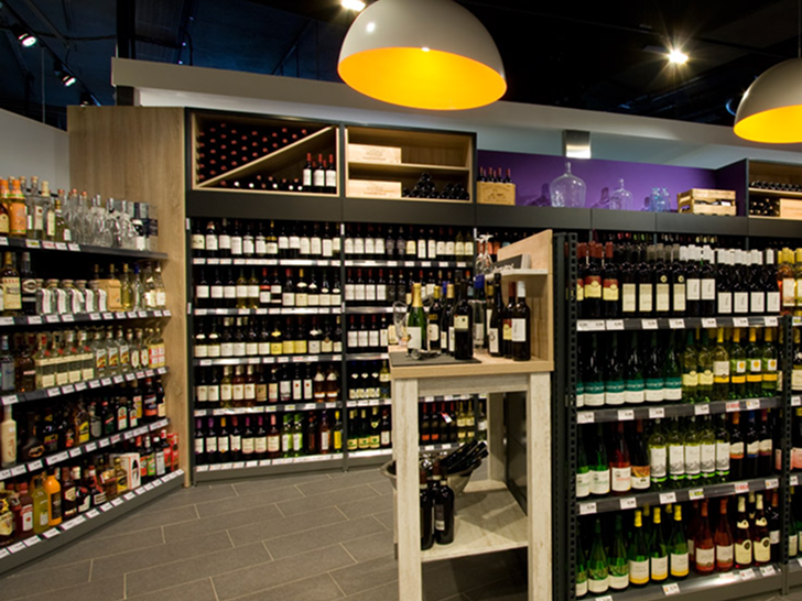 Shelving & Shopfitting